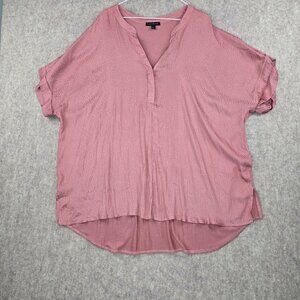 Lane Bryant Womens Plus Blouse Pink Size 26/28 Lightweight Textured Button Front